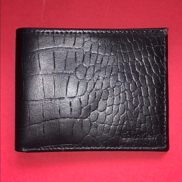 Calvin Klein Wallet - Picture 1 of 4